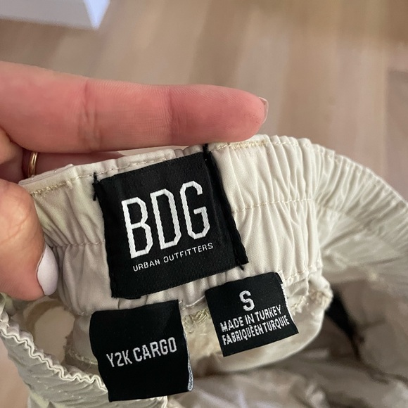 BDG y2k low rise cargo pants - Picture 6 of 6